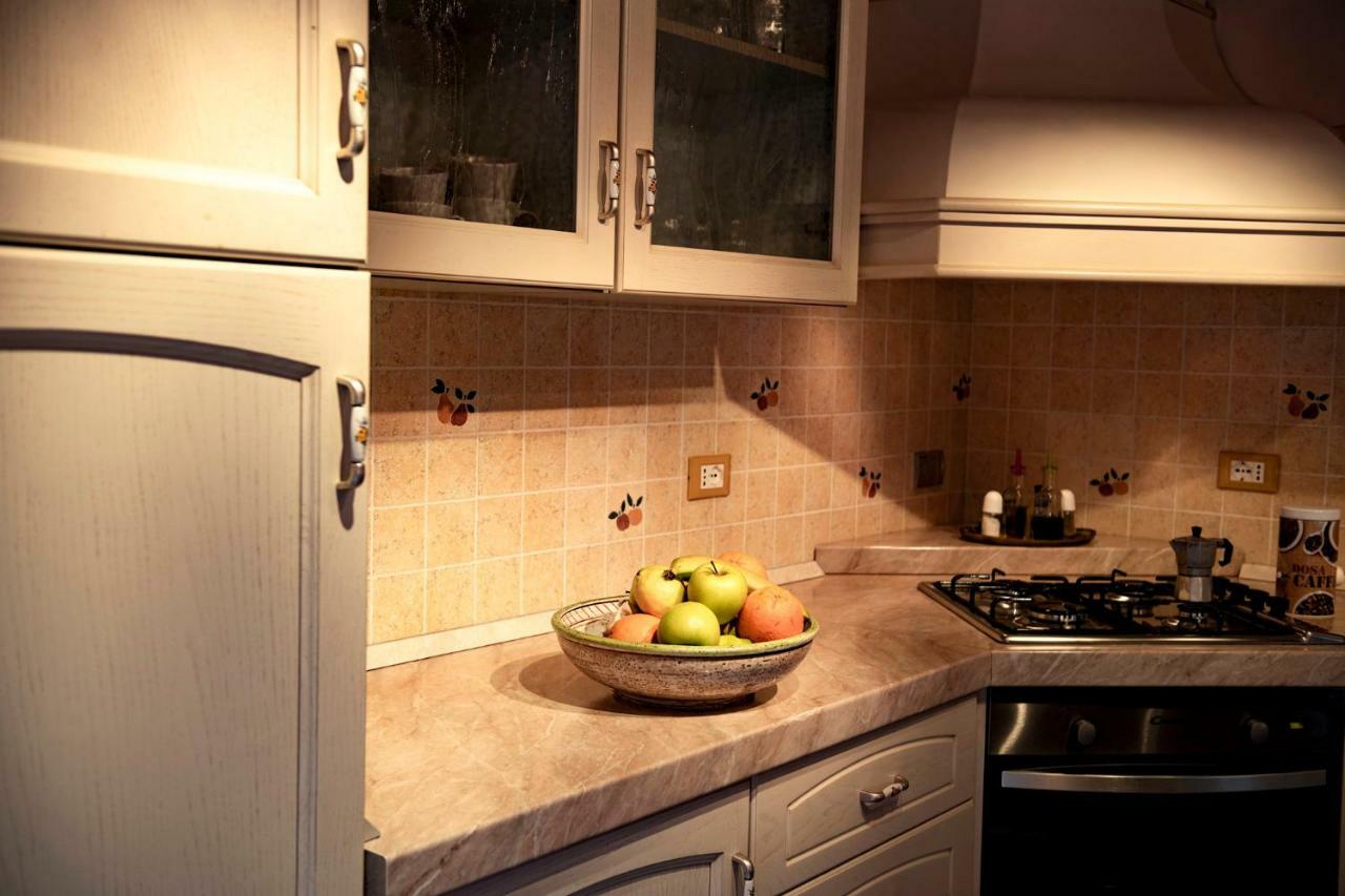 La Casina Di Pia Appartement Montieri Buitenkant foto